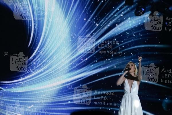 22.05.2015 |  Wiener Stadthalle |  veranstaltet v. EBU, ORF u. Stadt Wien<br>im Bild:<br> Polina Gagarina, A Million Voices, Russland -a. d. Eurovision Song Contest-B&uuml;hne