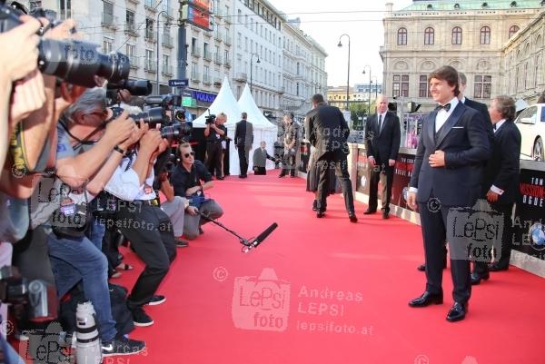 23.07.2015 |  Wiener Staatsoper |  erste Weltpremiere dieser Gr&ouml;&szlig;enordnung in Wien <br>im Bild:<br> Tom Cruise