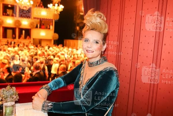 04.02.2016 |   Wiener Staatsoper |  am Ball der B&auml;lle<br>im Bild:<br> Helena F&uuml;rst