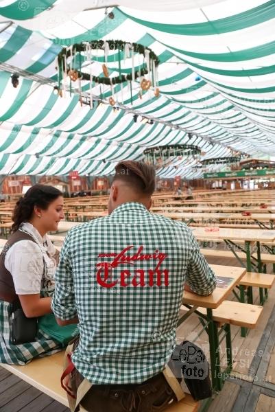 22.09.2016 |  Wiener Prater/Kaiserwiese |  Oktoberfest in Wien<br>im Bild:<br> G&ouml;sser-Zelt -in Vorbereitung