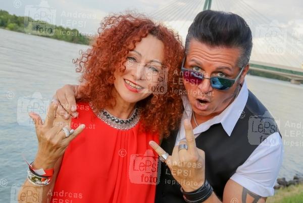 Rockn Roll 50s Beach Party 05.07.2017 | Marina Restaurant | 50s FEELIN and SWINGIN‘ at night<br>im Bild:<br> Christina MAUSI Lugner, Pete Art