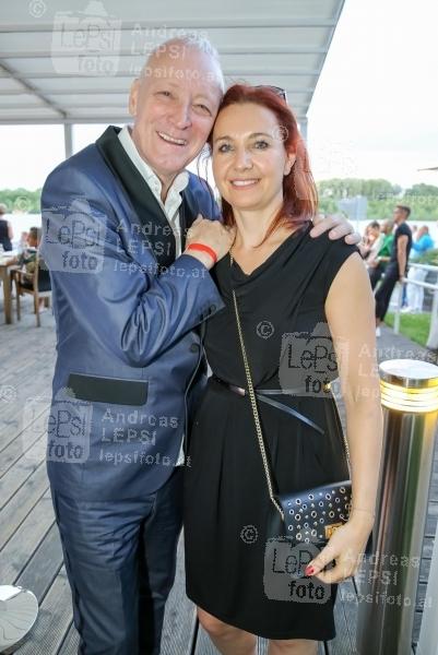 Rockn Roll 50s Beach Party 05.07.2017 | Marina Restaurant | 50s FEELIN and SWINGIN‘ at night<br>im Bild:<br> Gary Howard -mit Freundin Herta