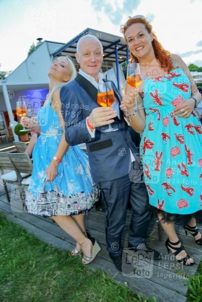 Rockn Roll 50s Beach Party 05.07.2017 | Marina Restaurant | 50s FEELIN and SWINGIN‘ at night<br>im Bild:<br> Sonja Ortner -PR Profi, Gary Howard, Gudrun Thaller -Marina Restaurant,