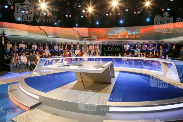 12.10.2017 |  ORF-Zentrum | Nationalratswahl 2017 in &Ouml;sterreich<br>im Bild:<br>TV DUELL, Elefanten-Rindi, Set im ORF-Studio