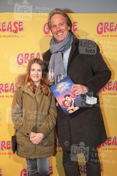 22.02.2018 |  MuseumsQuartier Wien |  die Show-Premiere in Wien<br>im Bild:<br> Oliver Stamm -mit Tochter