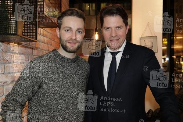 LE BURGER - VIP-Opening 08.01.2019 |  Rotenturmstraße |  Eröffnung eines exklusives Burger-Restaurant<br>im Bild:<br> Johannes JOSH. Sumpich, Daniel Serafin,