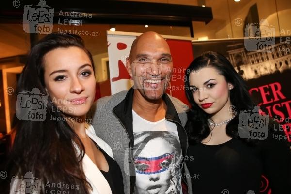 Dancer against Cancer- Kalender Präsentation 2014/15 25.02.2014 | Rochus 1090 | Dancer against Cancer – Charityveranstaltungsverein<br>im Bild:<br> Caroline Kreutzberger, Cyril Radlher, Sandra Kiesl
