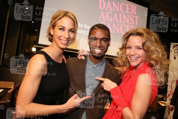 Dancer against Cancer- Kalender Präsentation 2014/15 25.02.2014 | Rochus 1090 | Dancer against Cancer – Charityveranstaltungsverein<br>im Bild:<br> Yvonne Rueff -DaC Obfrau, Johnny Palmer, Wendy Night