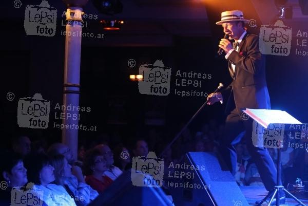 09.09.2014 |  Wiener Metropol |  Konzert-Abend<br>Im Bild:<br> Michael Seida u. Band -live, auf der B&uuml;hne