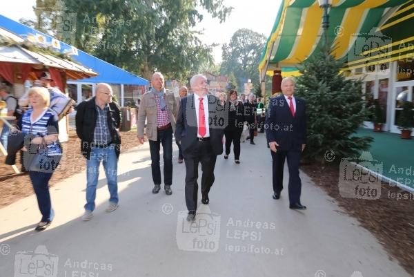 25.09.2014 |  Wiener Prater/Kaiserwiese |  Oktoberfest in Wien<br>Im Bild:<br> Bgm Michael H&auml;upl, Harry Kopietz