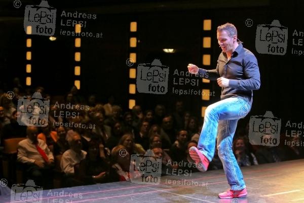 16.11.2014 |  Theater Akzent |  Kabarett-Tour, erstmals in &Ouml;sterreich, <br>im Bild:<br> Patric Heizmann  &ndash;live auf der B&uuml;hne