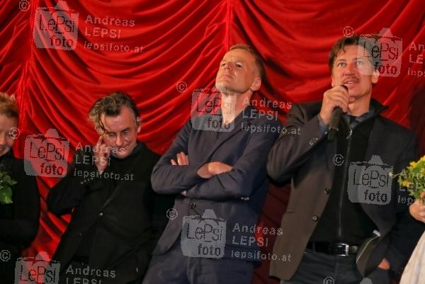 03.03.2015 |   Gartenbau Kino |  Wien-Premiere des neuen Brenner-Krimis<br>im Bild:<br> Johannes Silberschneider, Wolf Haas, Tobias Moretti