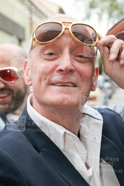 GARY HOWARD feiert seinen 60sten Geburtstag 17.06.2015 | Marchfelderhof/Deutsch-Wagram | standesgemäß bei Gerhard Bocek<br>im Bild:<br> Gary Howard -Portrait