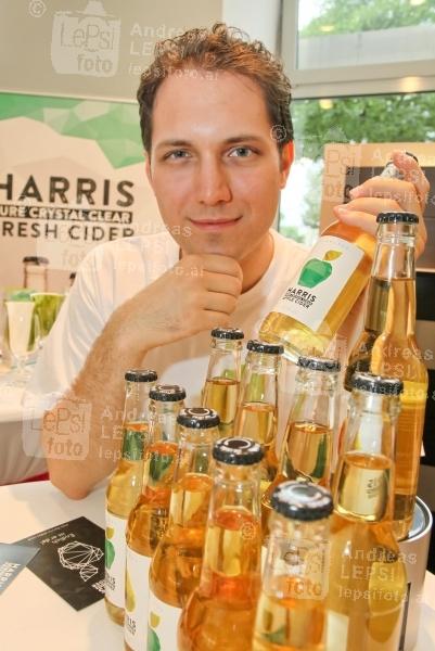 FASHION SPIRIT TO ALL 18.06.2015 |   Poggenpohl |  <br>im Bild:<br> Thomas Ritter -Harris Cider