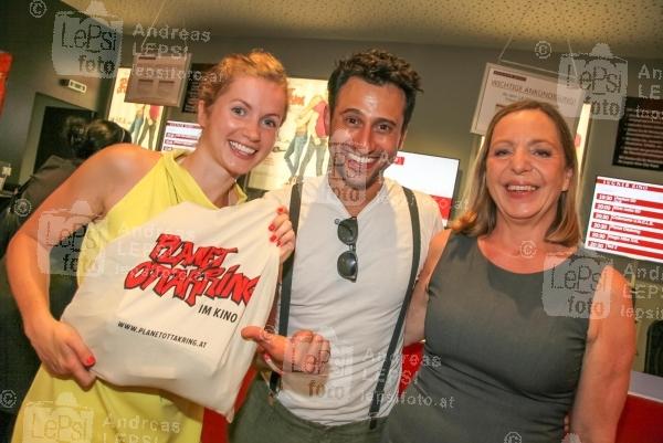 13.08.2015 |  Lugner Kino City |  Wien-Kinopremiere v. filmladen<br>im Bild:<br> Cornelia Gr&ouml;schel, Serkan Kaya, Susi Stach