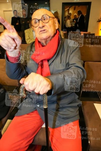 IRONIMUS - Das Wunder Östereich 21.10.2015 | Novomatic Forum | Karikaturen aus 60 Jahren<br>im Bild:<br> Gustav Peichl -Ironimus