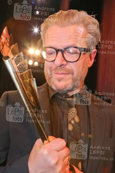 02.11.2015 |  Wiener Ronacher |  Gala-Abend zum Theaterpreis <br>im Bild:<br> Roland Koch -Beste Nebenrolle