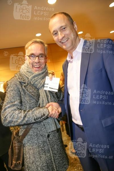 03.11.2015 |  Wiener Urania |  Verleihungs-Gala<br>im Bild:<br> Werner Sobotka, Kulturstadtrat Andreas Mailath Pokorny