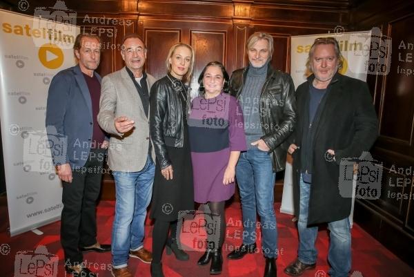 10 Jahre - SOKO DONAU 20.11.2015 |  Metro Kinokulturhaus |  Präsentation zur neuen Staffel | PR Release <br>im Bild:<br> Helmut Bohatsch, Dietrich Siegl, Lilian Klebow, Maria Happel, Stefan Jürgens, Gregor Seberg