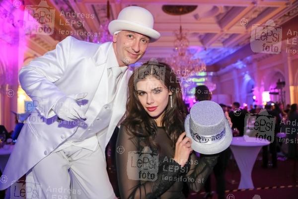 7. Wiener TECHNOBALL 27.02.2016 |  Kursalon Hübner |  für Liebhaber elektronischer Musik<br>im Bild:<br> Katharina Nahlik