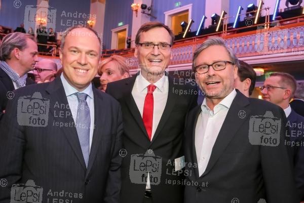 ADGAR Gala 2016 10.03.2016 | Wiener Konzerthaus | Werbepreis VÖZ <br>im Bild:<br> Richard Grasl -ORF, Thomas Kralinger -VÖZ-Präsident, Alexander Wrabetz -ORF