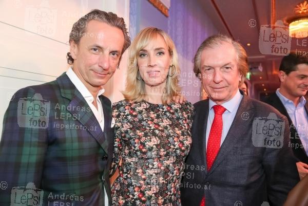 ADGAR Gala 2016 10.03.2016 | Wiener Konzerthaus | Werbepreis VÖZ <br>im Bild:<br> Christian Rainer, Nadja Bernhard, Friedrich Stickler