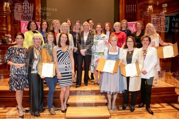 05.04.2016 |  Park Hyatt Vienna |  die Reihe starker Initiativen f&uuml;r erfolgreiche Karriere-Frauen<br>im Bild:<br> Gewinnerinnen d. Business Awards 2016, Jurorinnen