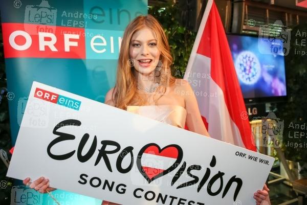 ESC 2016 - LYCKA TILL - ZOE! 27.04.2016 | Summerstage | Farewell-Party zum Eurovision Song Contest 2016<br>im Bild:<br> ZOE Straub -mit ESC-Branding