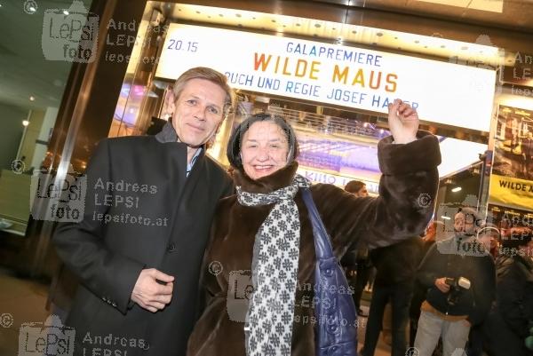 16.02.2017 |  Gartenbaukino |  Josef Haders Regiedeb&uuml;t feiert Wien-Premiere<br>im Bild:<br> Josef Ostermayer -mit Gattin Manuela