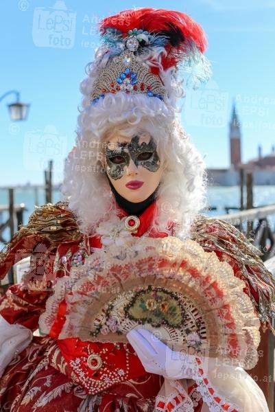 25.02.2017 |  Venedig/Italien |  eine lange venezianische Tradition <br>im Bild:<br> Piazzetta San Marco, Venezianische Masken, Element Historisch
