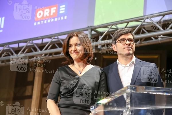 14.03.2017 |  Globe Wien | veranstaltet von ORF-Enterprise<br>im Bild:<br>Ingrid Thurnher, Andreas J&auml;ger -a d B&uuml;hne