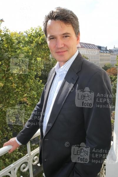 26.09.2017 |  Grand Hotel Wien |  Pressegespr&auml;ch und Fotocall<br>im Bild:<br> G&uuml;nter Haumer -Portrait