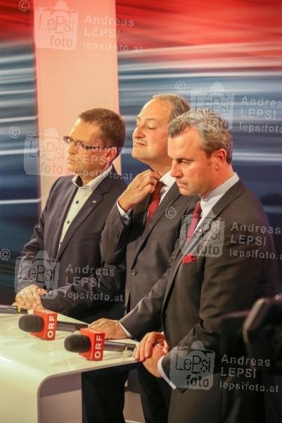 NR.WAHL 2017 - Österreich wählt den Nationalrat 15.10.2017 |  Wiener Hofburg | Nationalratswahl 2017 in Österreich<br>im Bild:<br>August Wöginger -ÖVP, Andreas Schieder -SPÖ, Norbert Hofer -FPÖ