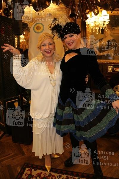 MyKi CHARITY-NEUJAHRSDINNER 10.01.2018 | Marchfelderhof/Deutsch-Wagram | unter dem Motto DER GROSSE GATSBY<br>im Bild:<br> Martina Fasslabend –MyKi, Natalia Ushakova
