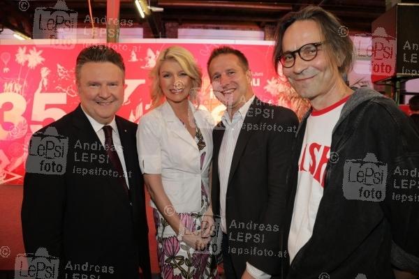 Die Reise zum 35. DONAUINSELFEST! 29.05.2018 | Remise Verkehrsmuseum | Opening-Party<br>im Bild:<br> Bm Michael Ludwig, Elisabeth Vogel, Markus Pohanka, Georg Holzer,