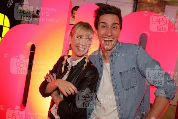 Die Reise zum 35. DONAUINSELFEST! 29.05.2018 | Remise Verkehrsmuseum | Opening-Party<br>im Bild:<br> Rebecca_1147 Rapp, Luke Andrews,