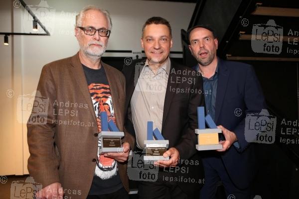 04.11.2019 |  Globe Wien |  Verleihungs-Gala<br>im Bild:<br> Ulrich Salamun -maschek, Peter Hörmanseder -maschek, Robert Stachel -maschek, -Sonderpreis,