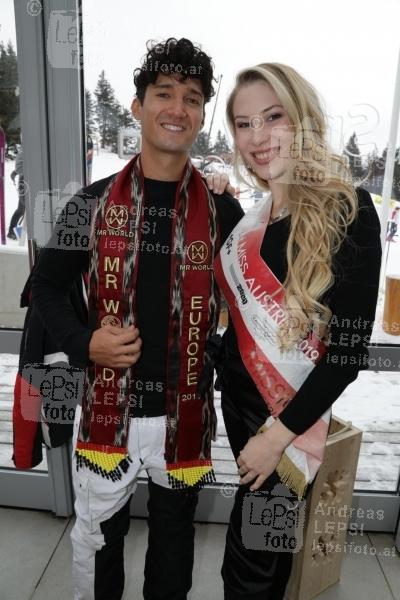 12.12.2019 |  Stuhleck/Stmk |  Saison-Start am Semmering<br>im Bild:<br> Alberto Nodale -Mister World Europe, Larissa Robitschko -Miss Austria,
