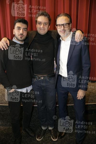 7500 – Horror des modernen Terrorismus 08.01.2020 |  Haydnkino Wien |  Oscar-nominierte Österreich Premiere<br>im Bild:<br> Omid Memar, Patrick Vollrath -Regie, Carlo Kitzlinger,