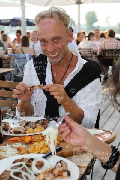 29.06.2021 |  Strandcafe Alte Donau |  In der Wiener Society<br>im Bild:<br> Volker Grohskopf,