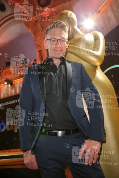 23.04.2022 |  Wiener Hofburg |  Gala-Verleihung des Fernseh-Preises von ORF u. KURIER<br>im Bild:<br> Andi Knoll, -Branding,