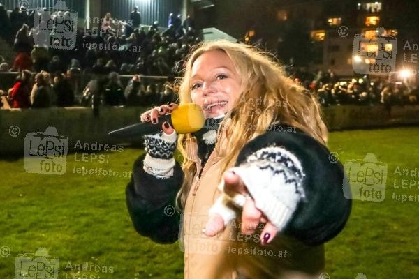 DIE WILDE JAGD BEGINNT ... 12.12.2022 | SR Donaufeld | Wiens spektakulärster Perchtenlauf!<br>im Bild:<br> Anita NIDDL Ritzl,