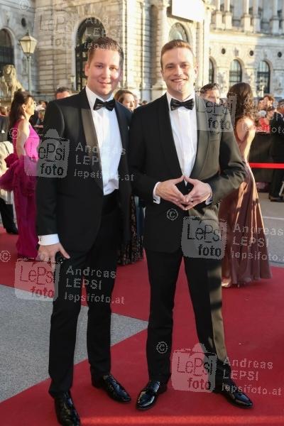 22.04.2023 |  Wiener Hofburg |  Gala-Verleihung des Fernseh-Preises von ORF u. KURIER<br>im Bild:<br> Clemens Trischler, Michael Steinocher,