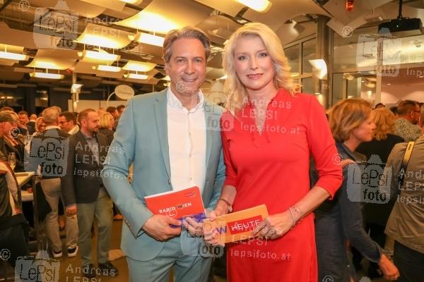 FRÜHLINGSFEST ORF WIEN 20.03.2024 | Studio Wien | Am neuen Standort in Wien<br>im Bild:<br> Alex Jokel, Elisabeth Vogel,