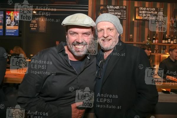 Österreichischer Kabarettpreis – 2025 24.11.2025 | Globe Wien | Verleihungs-Gala<br>im Bild:<br> Robert Stachel -maschek, Christoph Grissemann,